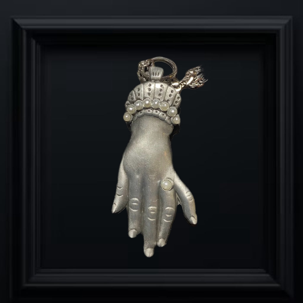 Victorian Hand