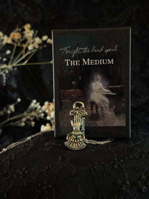 The Medium necklace