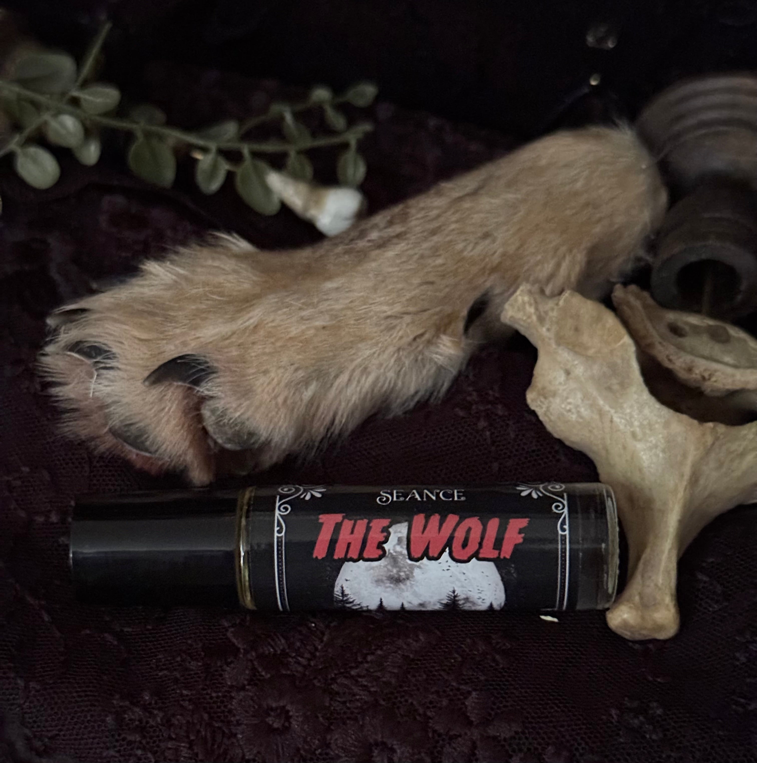 THE WOLF (forest, deep musk, wood)