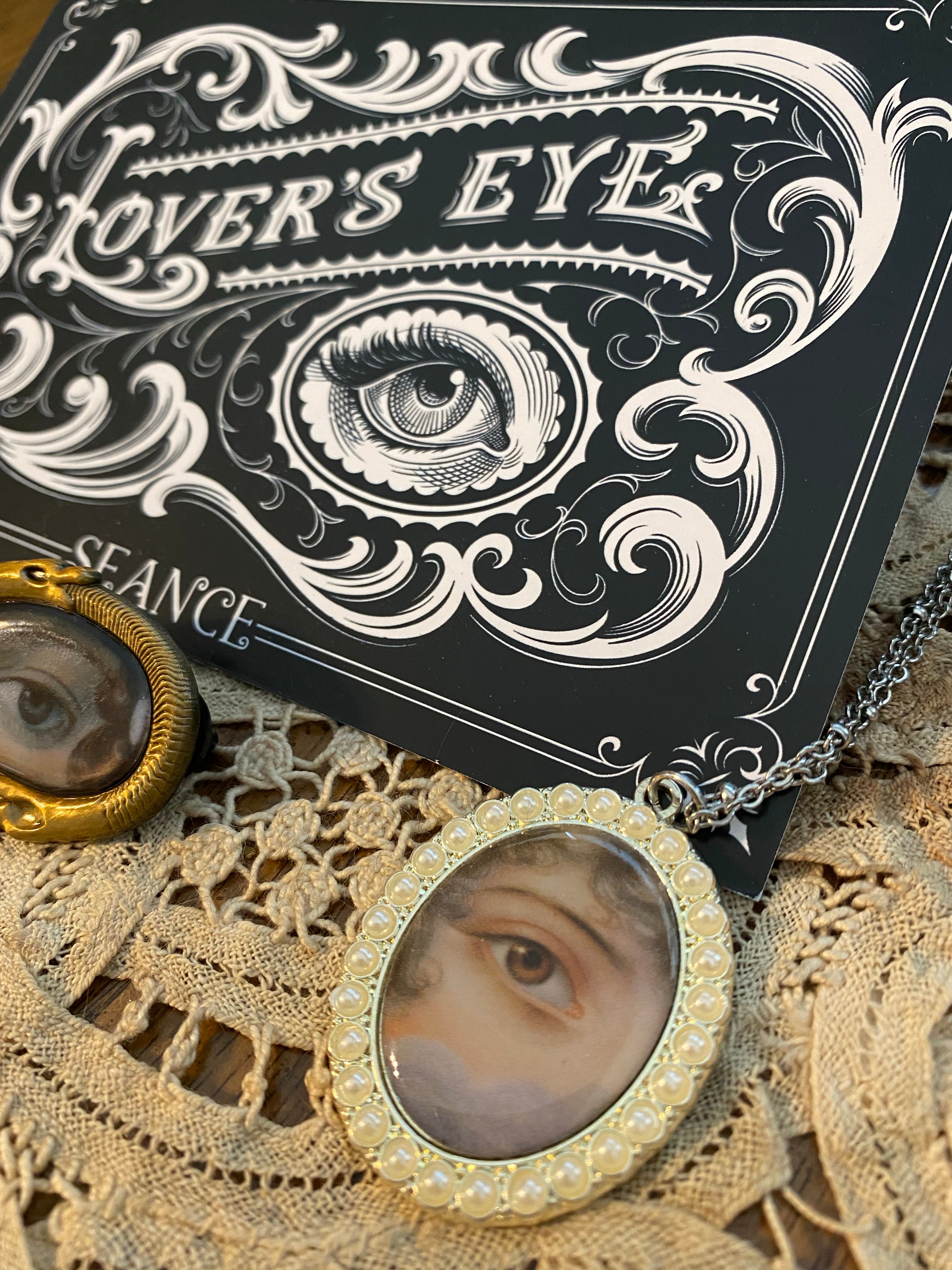 LOVERS EYE necklace- Evelyn